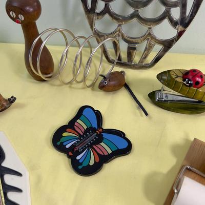 Woot Woot Lot: Owls, Cats, Lady Bug Stapler in Perfect Condition.  MCM House items COOL!!!!! 