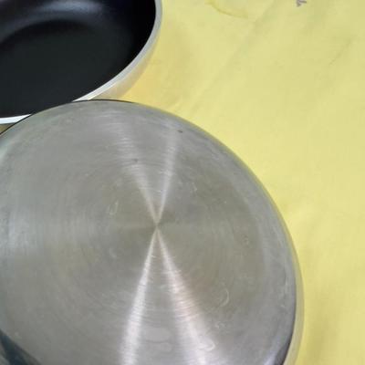 2 Commercial Grade Cook Pans 