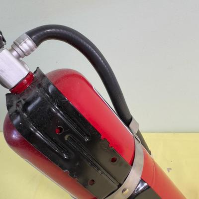 Fire Extinguisher 