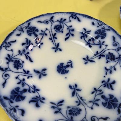 (6)Antique Flow Blue Soup Bowls J & C MEIKEN 