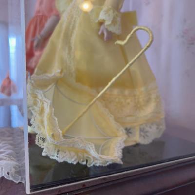 Yellow Dress Porcelain Doll In a Case. 
