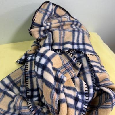 Fleece Throws (3) 