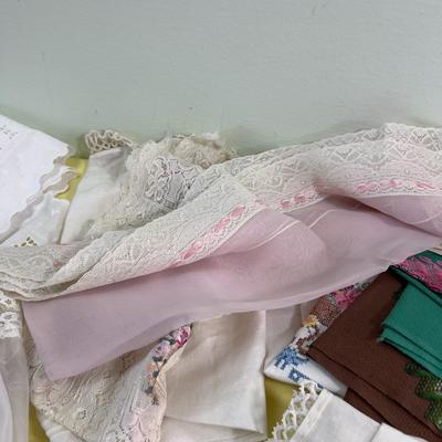Giant Mixed Lot: Embroidery, Cut Out, Doilies