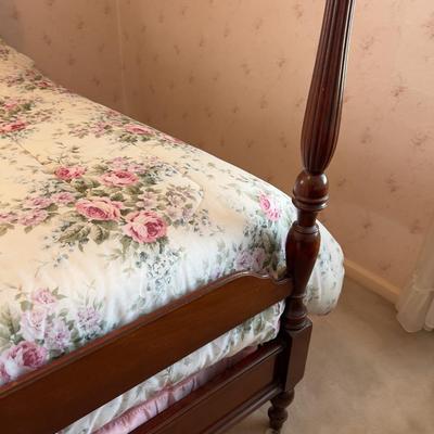 Mahogany 4 Poster Bed; Includes: Mattress and Beautiful Rose Bedding FULL  Size 54" Wide Bring Help to Move!!!!!!