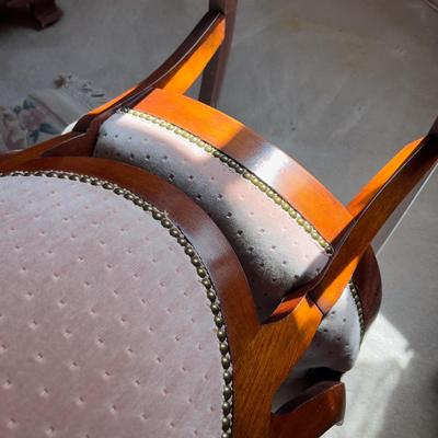 Queen Anne Style Rocking Chain Walnut