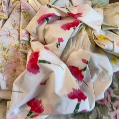 Various Sheets and Pillow Cases, PRINTED Design