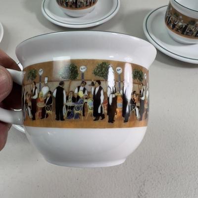 ESCHENBACH Cups & Saucers  (4) 
