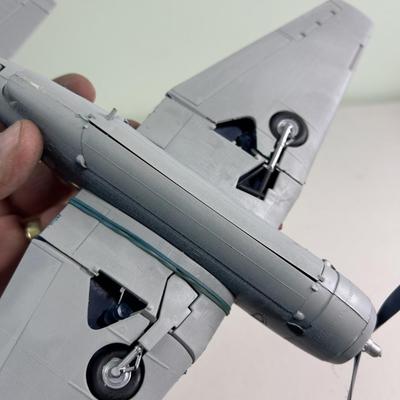 Model Air Planes Built and Painted (4)