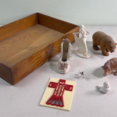 Miniatures: Ceramic, Wood Inbox, Bear and More