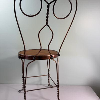 CUTE Ice Cream Chair 