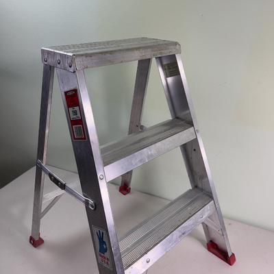 Aluminum 2 Step  Ladder 