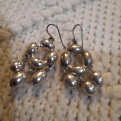 Sale Photo Thumbnail #152: Silver tone dangle earrings