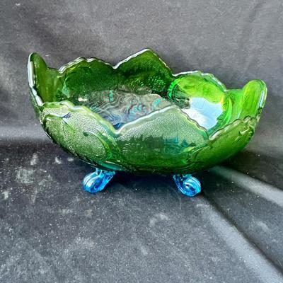 Lot 188 Jeannette Flash Center bowl