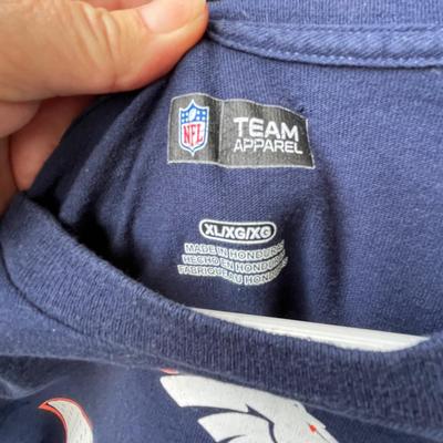 Lot 201 Broncos T-shirts