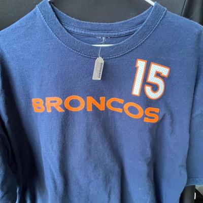 Lot 201 Broncos T-shirts