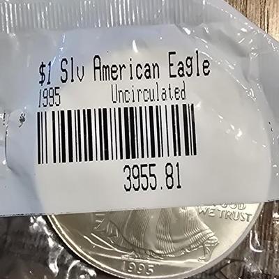 1995 Eagle uncirculated silver coin