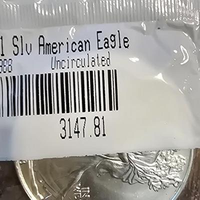 1998 Eagle uncirculated SILVER Dollar coin