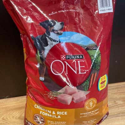 16,5 lb bag of Purina One new unopened