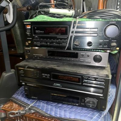 Sony 6-Disc CD Changer and Receiver System