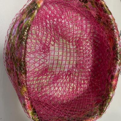 3 Vintage ladies hats
