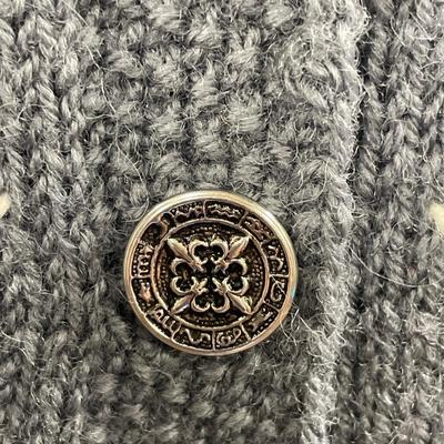 Ladies wool hand made Norwegian sweater