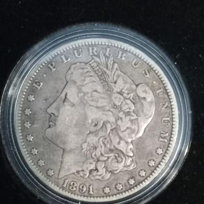 Four Centuries of American Silver dollars