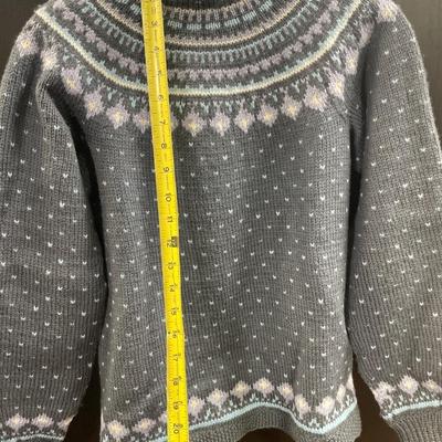 Hand made Norwegian sweater wool