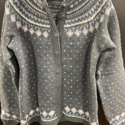 Hand made Norwegian sweater wool