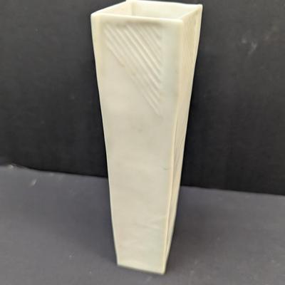 Sale Photo Thumbnail #1483: Rosenthal Studio-Line Vase Germany