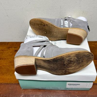 Sale Photo Thumbnail #302: Light gray (pewter) color, new in original box (unworn). Zipper closure at back of heel, see photos.