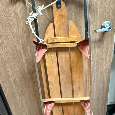 Sale Photo Thumbnail #338: Used condition, wood surfaces show wear but are in good condition. Framework and runners are in good condition.