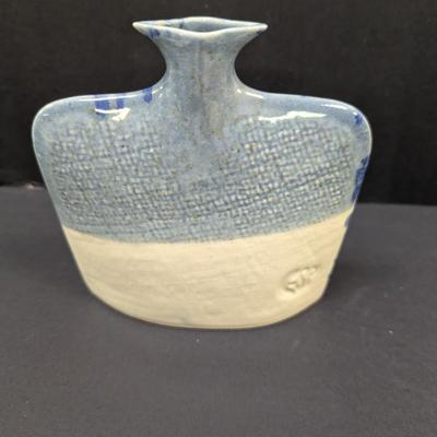 Sale Photo Thumbnail #1516: Earth & Sky Pottery Porcelain Vase R & B Signed Bloom