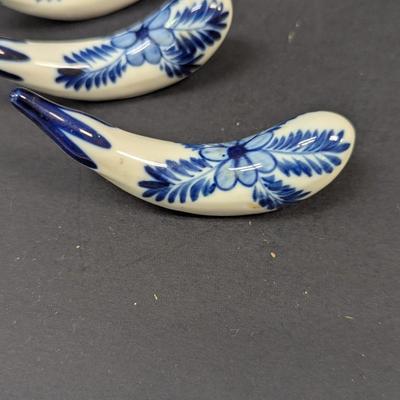 Sale Photo Thumbnail #1561: Belleek Style White Glazed Bowls - Porcelain Chopstick Holders