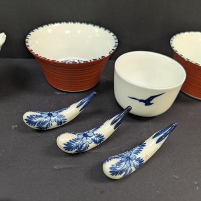 Sale Photo Thumbnail #1558: Belleek Style White Glazed Bowls - Porcelain Chopstick Holders