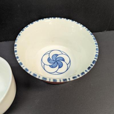 Sale Photo Thumbnail #1559: Belleek Style White Glazed Bowls - Porcelain Chopstick Holders