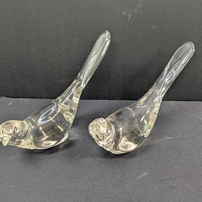Sale Photo Thumbnail #30: Fenton Style Glass Decorative Birds