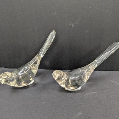 Sale Photo Thumbnail #29: Fenton Style Glass Decorative Birds