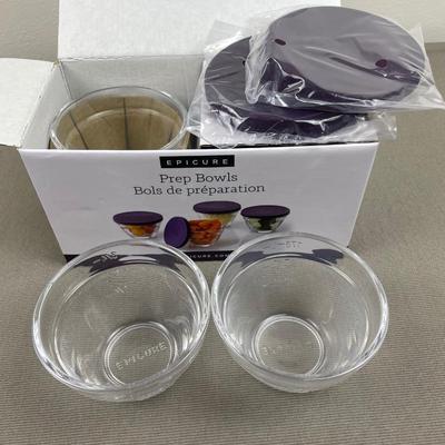 Set of 4 Glass Prep Bowls with Silicone Lids New