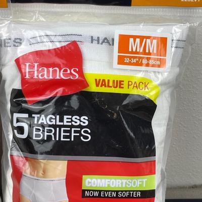 2 New Packs of Men’s Hane’s Briefs Size M