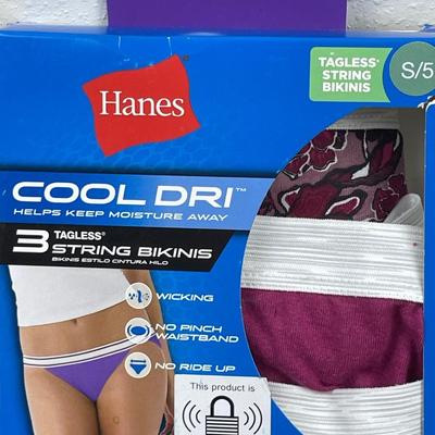 New Women’s Hanes String Bikinis Small