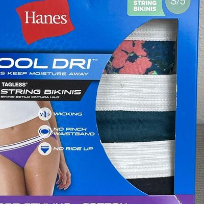 New Women’s Hanes String Bikinis Small