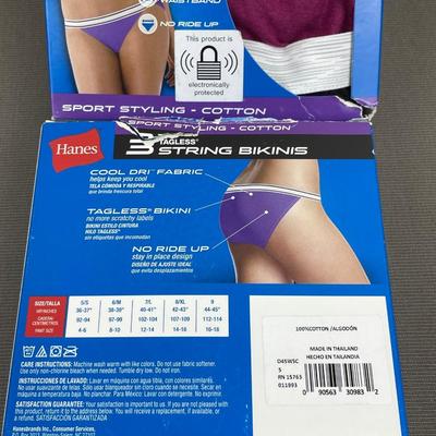 New Women’s Hanes String Bikinis Small
