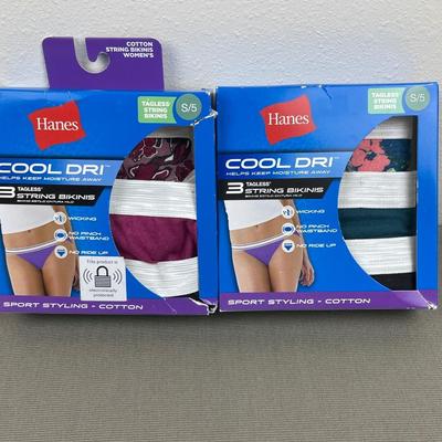 New Women’s Hanes String Bikinis Small