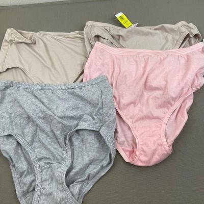 New Women’s Underwear Size 7