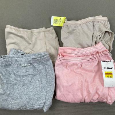 New Women’s Underwear Size 7