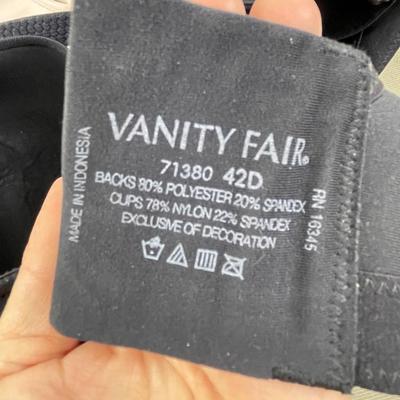 2 Vanity Fair Wirefree Bras 42D