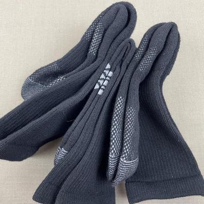 True Energy 3 Pair Black Crew Socks S/M