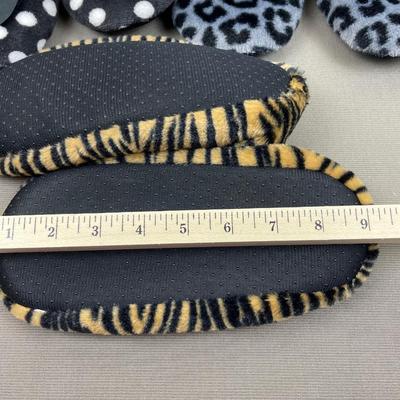 3 Pair New Slipper Socks Size Small 5-6