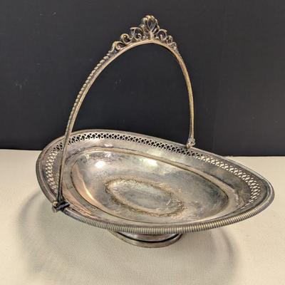Sale Photo Thumbnail #2059: Oval Basket With Marks
