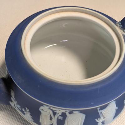 Sale Photo Thumbnail #453: Wedgwood Jasperware Teapot With Creamer & Sugar Bowl